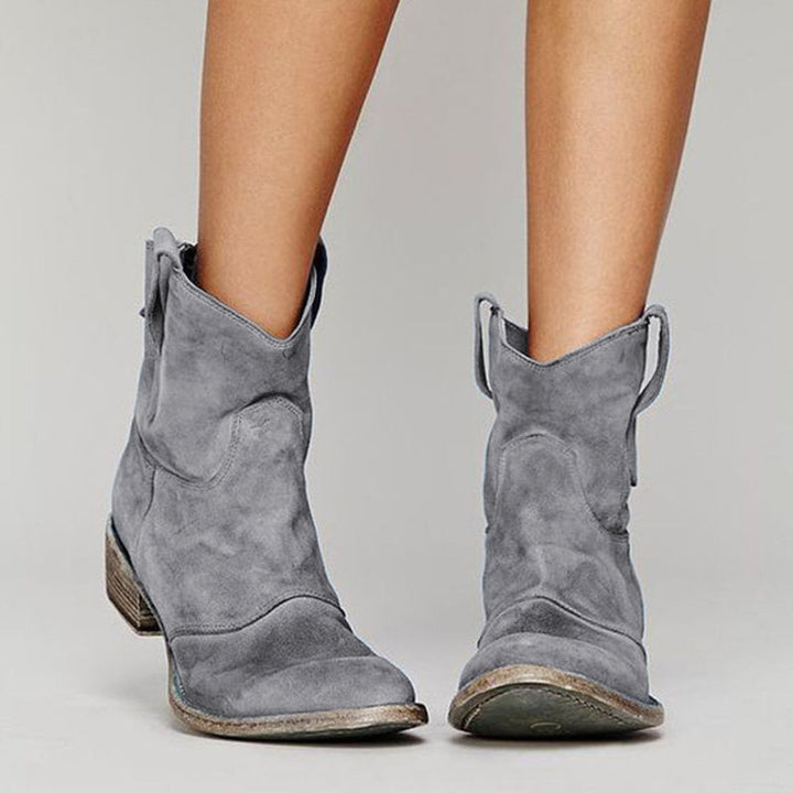 Carlotta | Botines atemporales