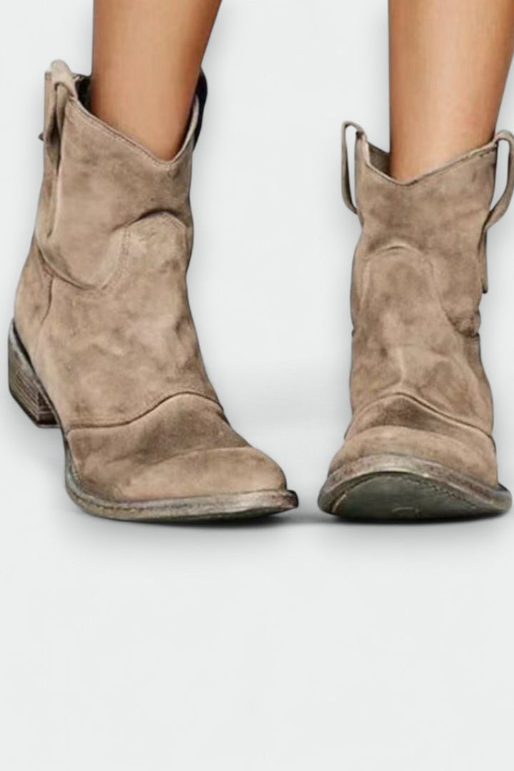 Carlotta | Botines atemporales